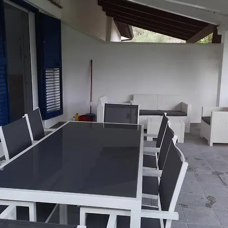 Cilento Mare, Bellissima Con Ampio Giardino *