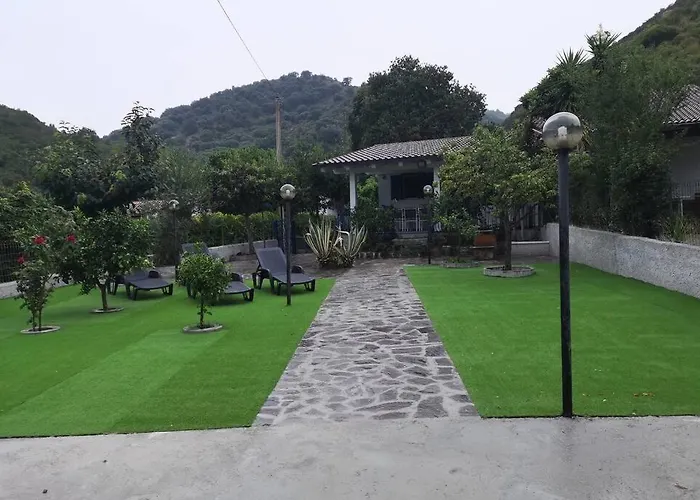 Villa Cilento Mare, Bellissima Con Ampio Giardino *
